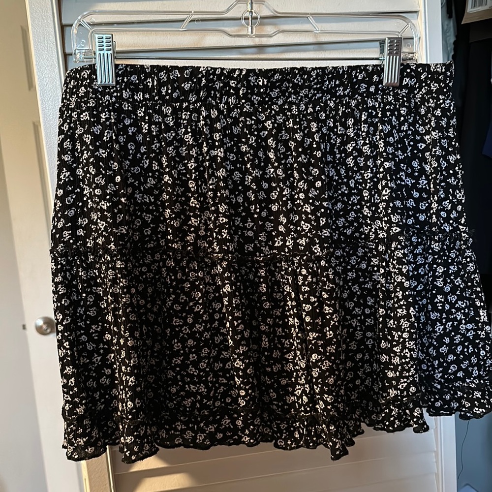 Floral mini skirt